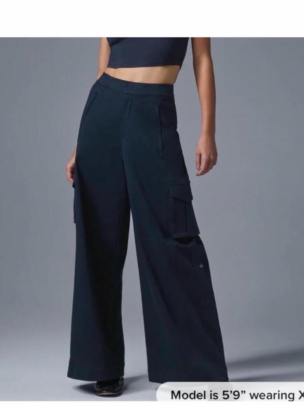 ALO Yoga Black Wide-Leg Cargo Pants